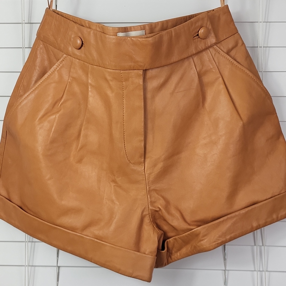 Sezane William Orange Lamb Leather High-Waist Cuffed Shorts. Size 6 - Picture 5 of 14